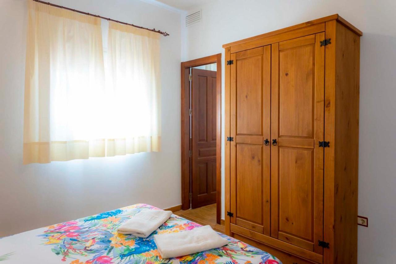Lagar Del Chorro Junto Caminito Del Rey Piscina Y Baloncesto * El Chorro